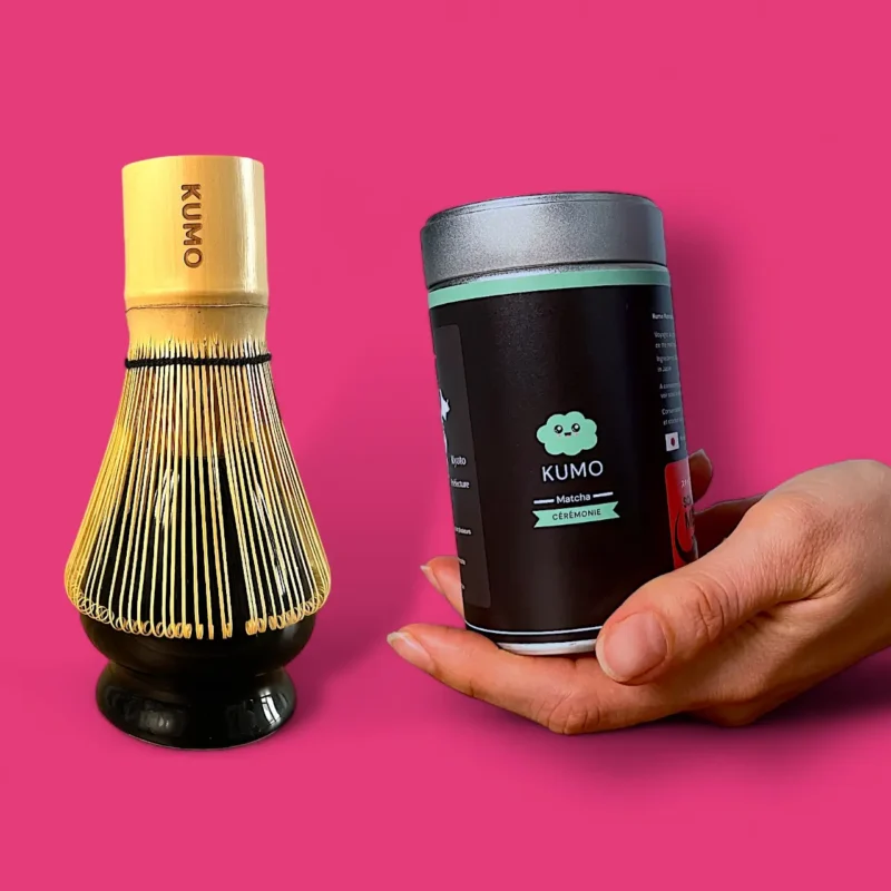 Coffret Matcha sur Mesure Kumo avec thé matcha et chasen en bambou